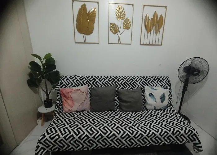 Sea Affordable Staycation In Pasay By R&g Apartment